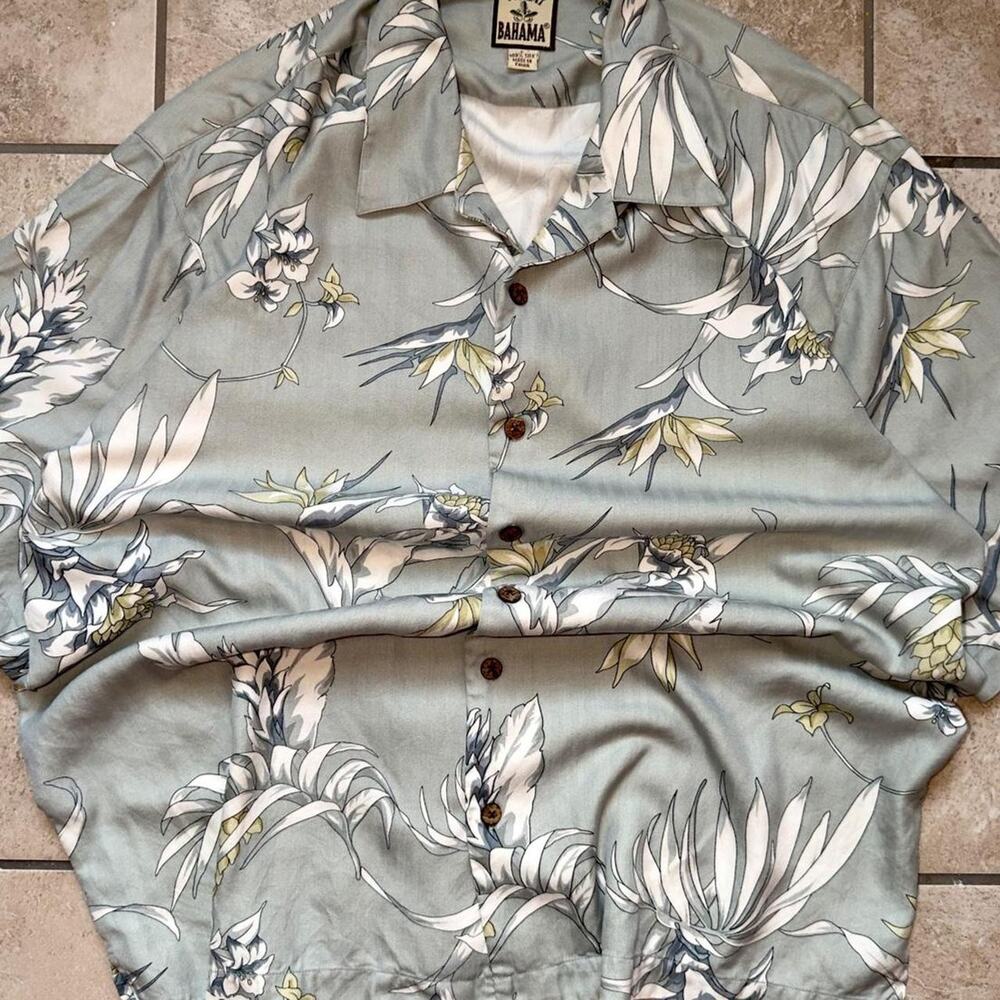 Tommy Bahama Button Up Silk Dress Shirt - Size L